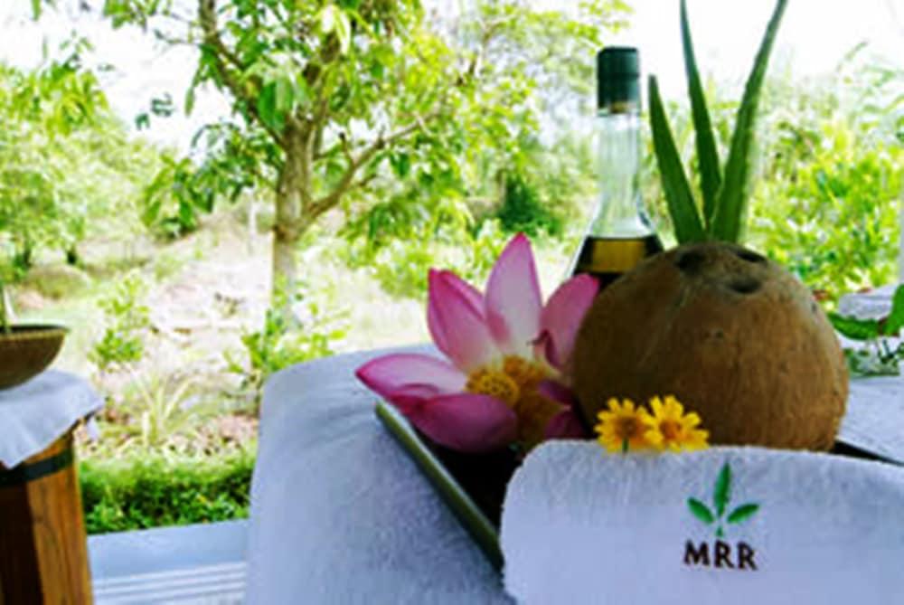 Mekong Riverside Boutique Resort & Spa Cái Bè Exterior foto